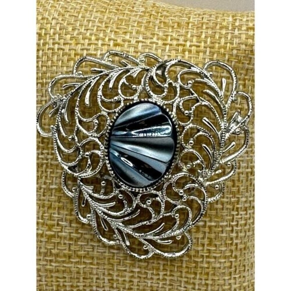 1962 Silver Tone Sarah Coventry Royal Plumage Blue Vintage Brooch Pin